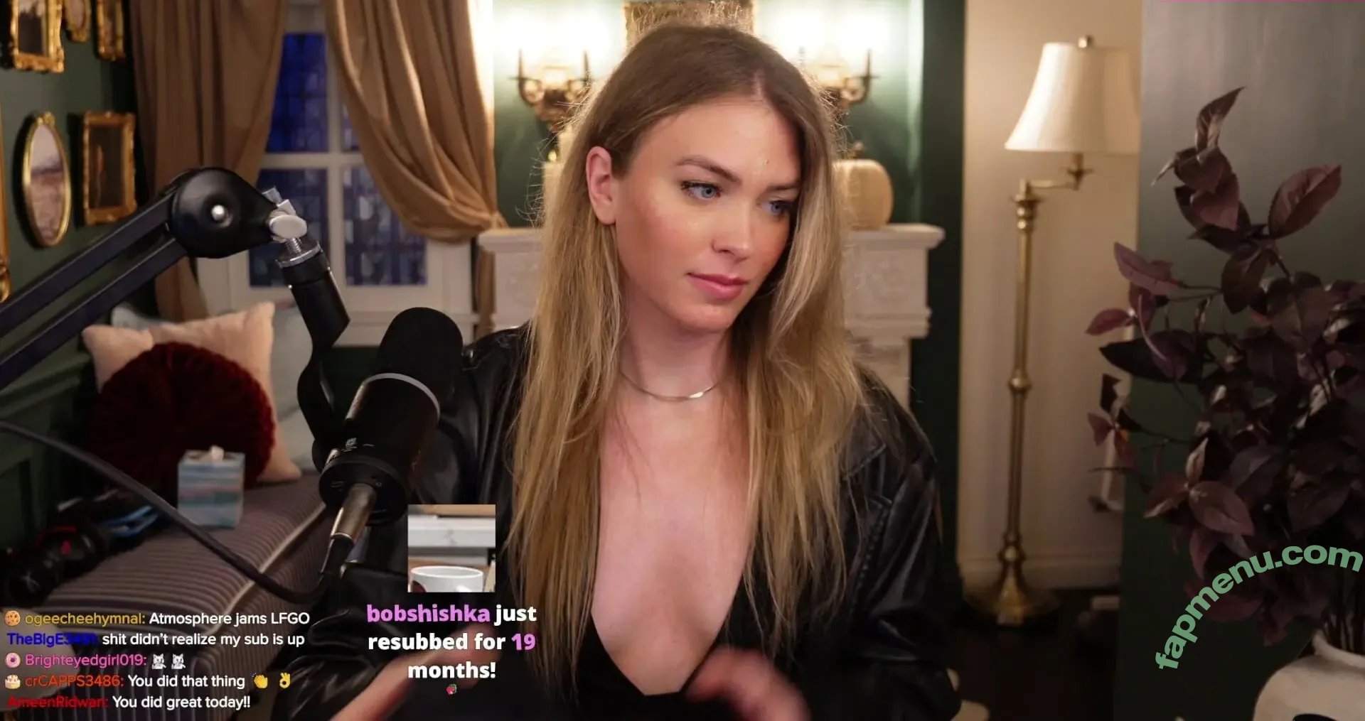 QTCinderella nude photo #0704 (QTCinderella)