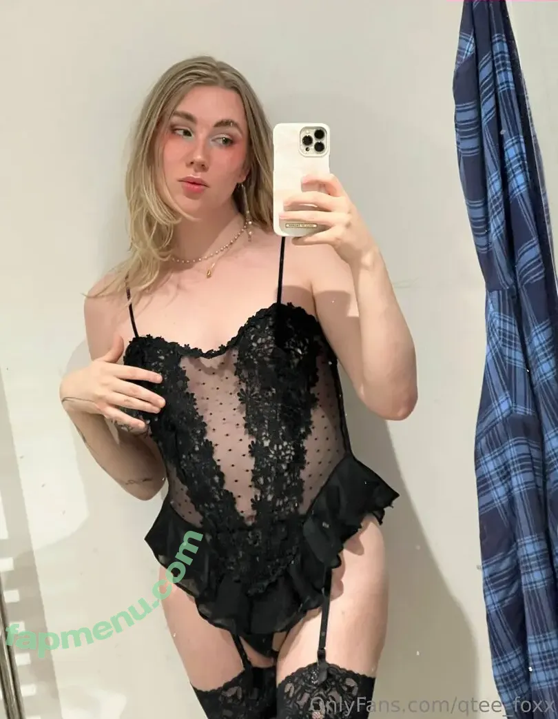 qtee_foxx nude photo #0030 (qtee_foxx)