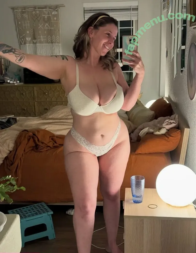 QTsnack nude photo #0388 (qtsnackirl)