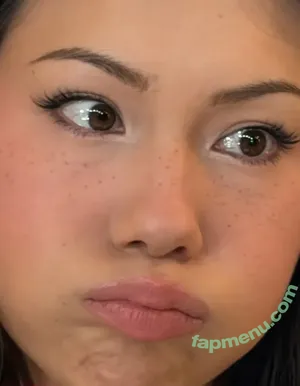 QuarterJade / u160568833 nude photo #1539