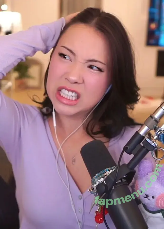 QuarterJade nude photo #1502 (Jodi / u160568833)