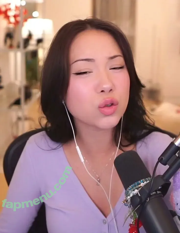 QuarterJade nude photo #1504 (Jodi / u160568833)