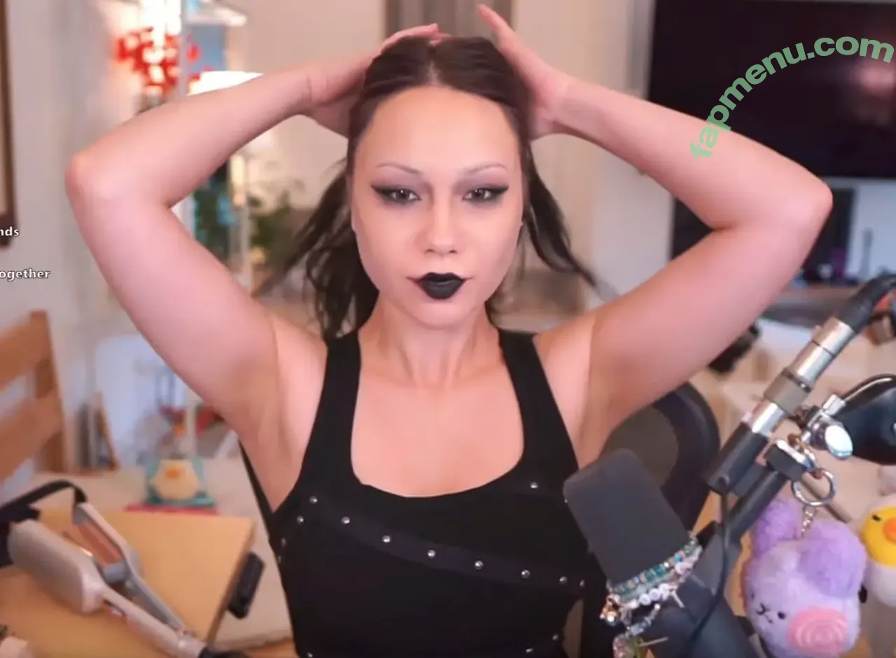 QuarterJade nude photo #1508 (Jodi / u160568833)