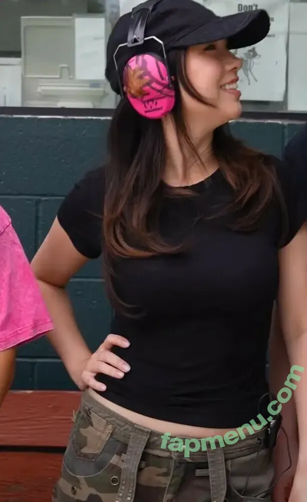 QuarterJade nude photo #1529 (Jodi / u160568833)