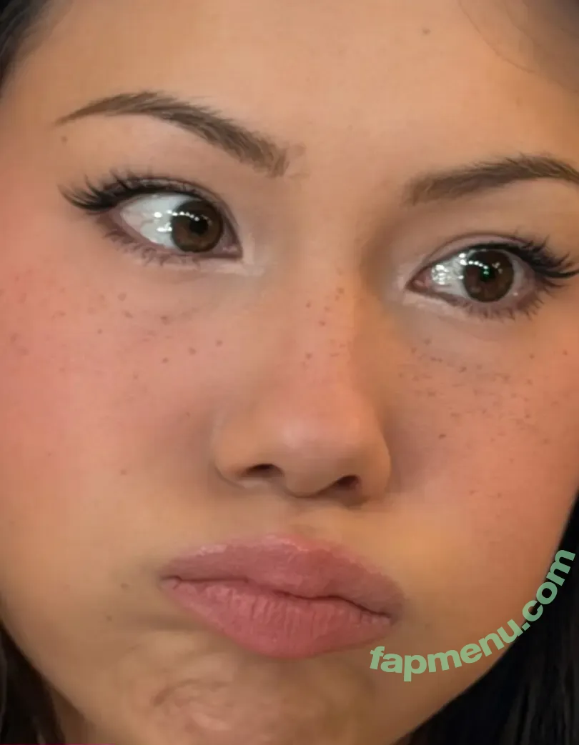 QuarterJade nude photo #1539 (u160568833)