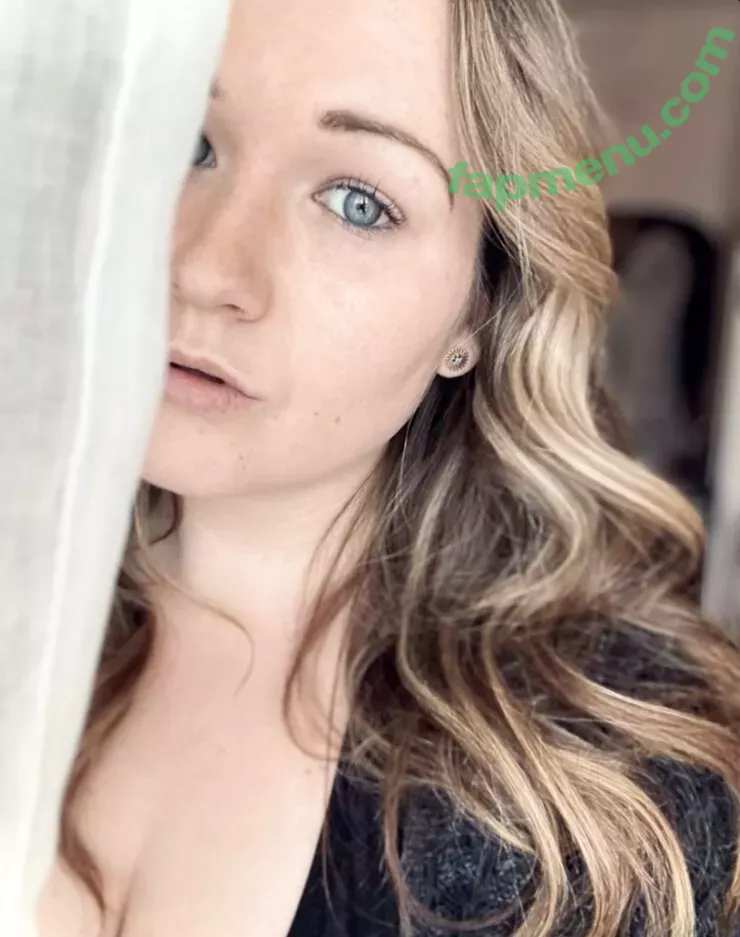 Quebecoises nude photo #0003 (abigaele / aichablack_vip / andiemodel)