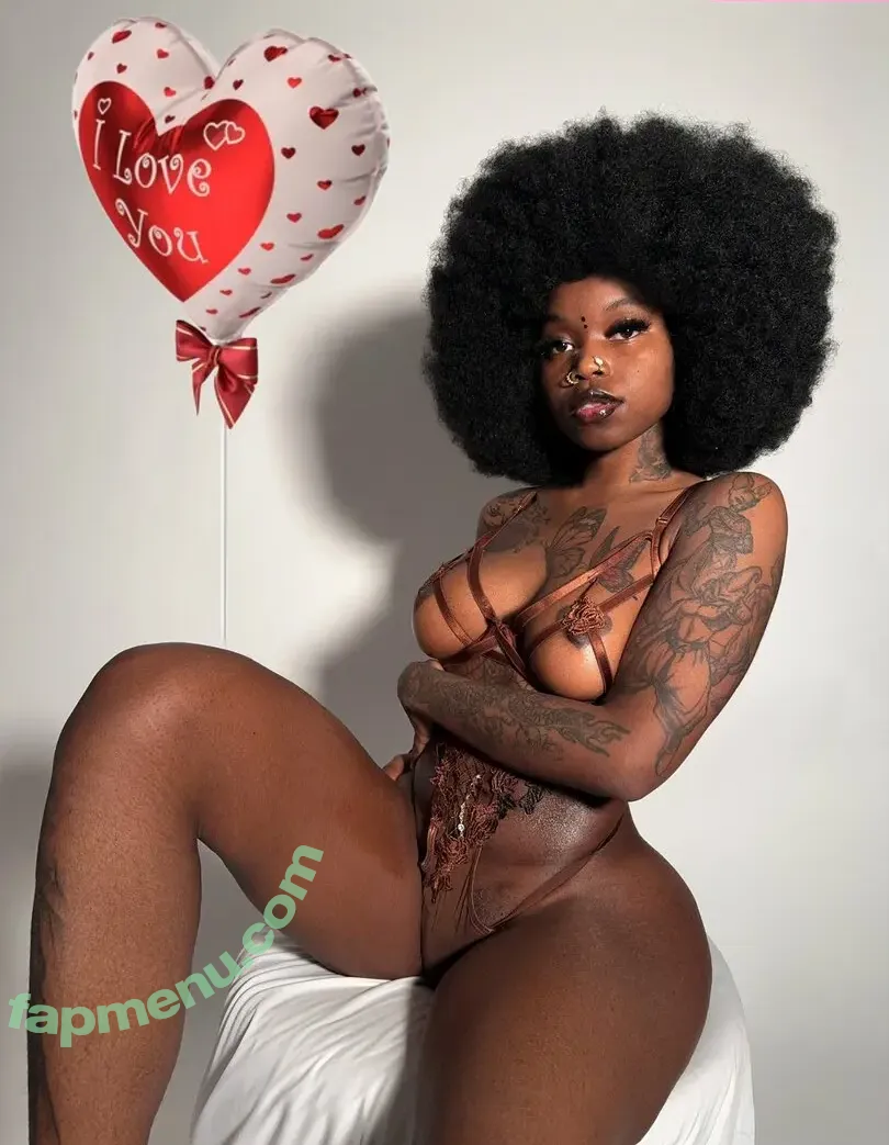 Quediaz nude photo #0078 (Diazlei / Gamergirldiaz / uchihadia)