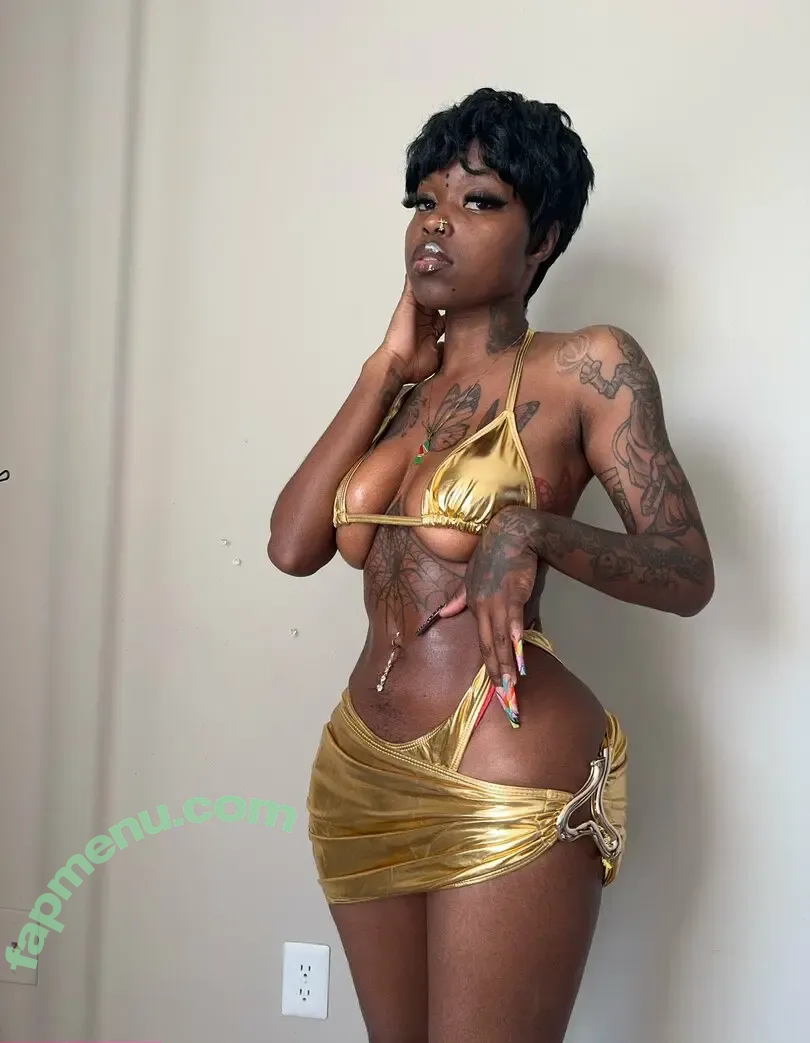 Quediaz nude photo #0085 (Diazlei / Gamergirldiaz / uchihadia)