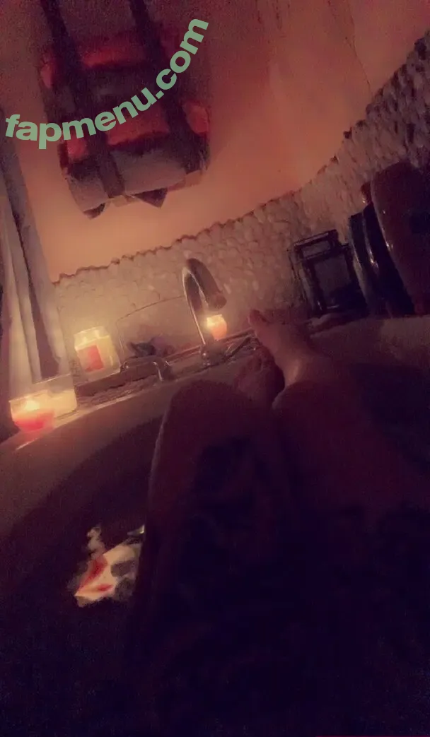 queeenbeee.91 nude photo #0038 (queen_beeee91)