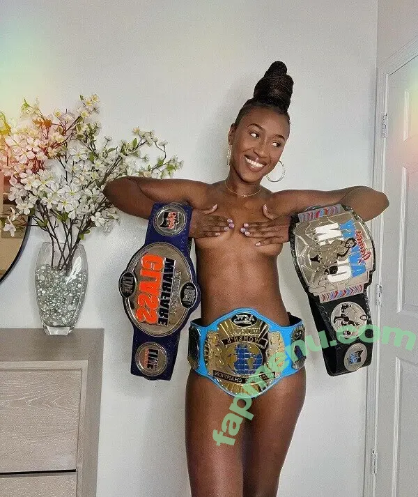 Queen Aminata nude photo #0002 (Queenaminata / amisylle / amisylle - AEW)