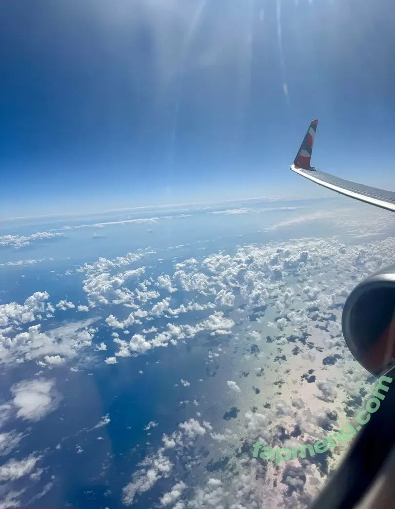 queen.amy nude photo #0603 (reallest_queen_ami)