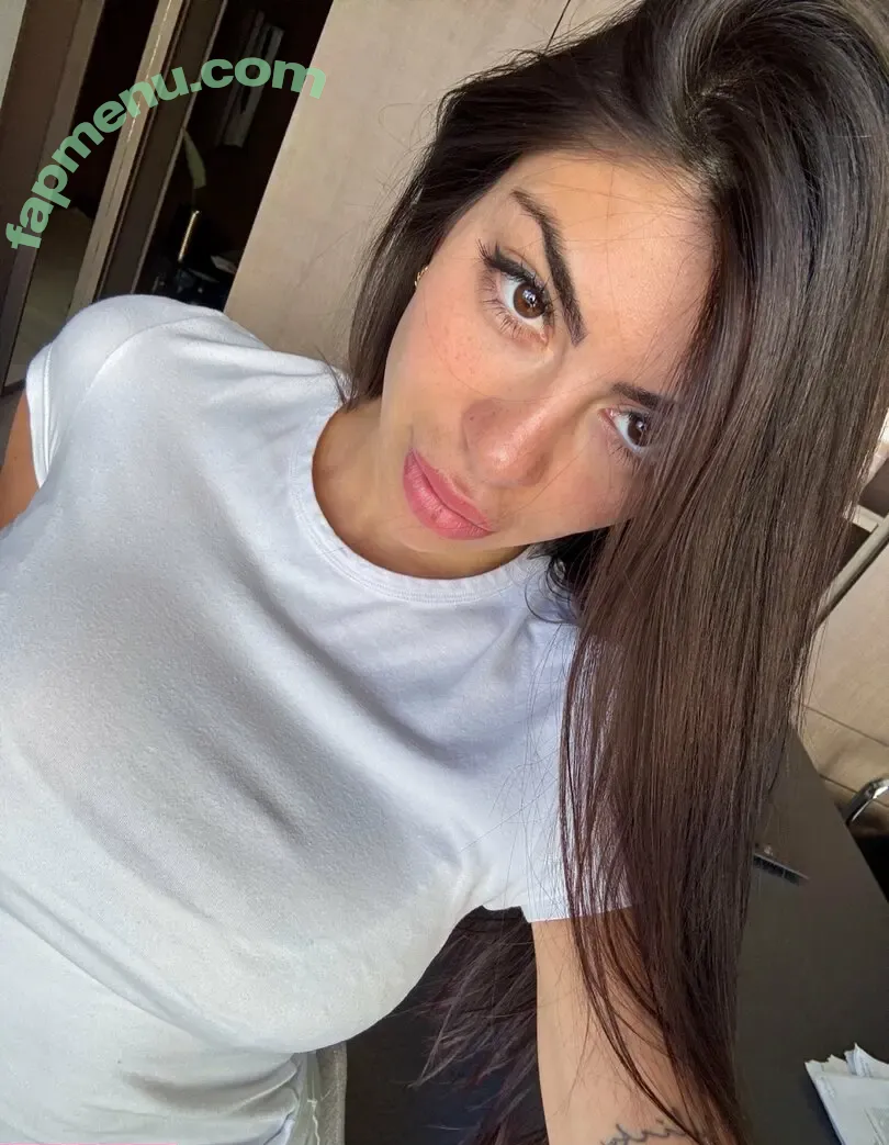 queen.amy nude photo #0635 (reallest_queen_ami)