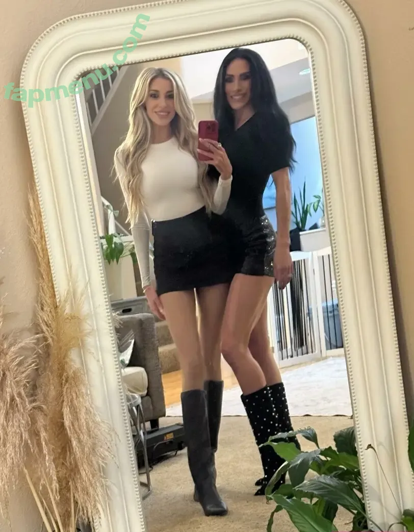 Queen Bambii nude photo #0046 (thequeenbambi / xobambiii)