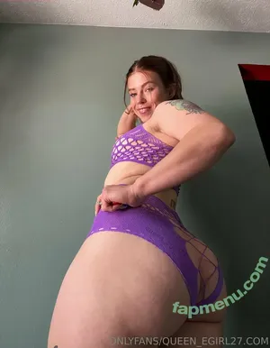 Queen_D / queen_d.official / queen_egirl27 nude photo #0822
