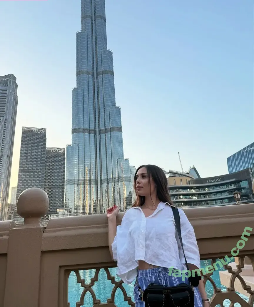 Queen_Leylla nude photo #0008 (jessiqleylla_ / jessiqueenp / queenleylla)