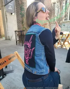 queen_mistress_of_lust / i_am_libragoddess nude photo #0083