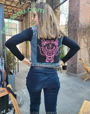 queen_mistress_of_lust / i_am_libragoddess nude photo #0084