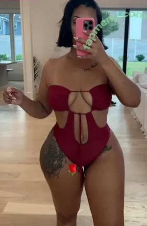 Queen Naija / queennaija nude photo #0033