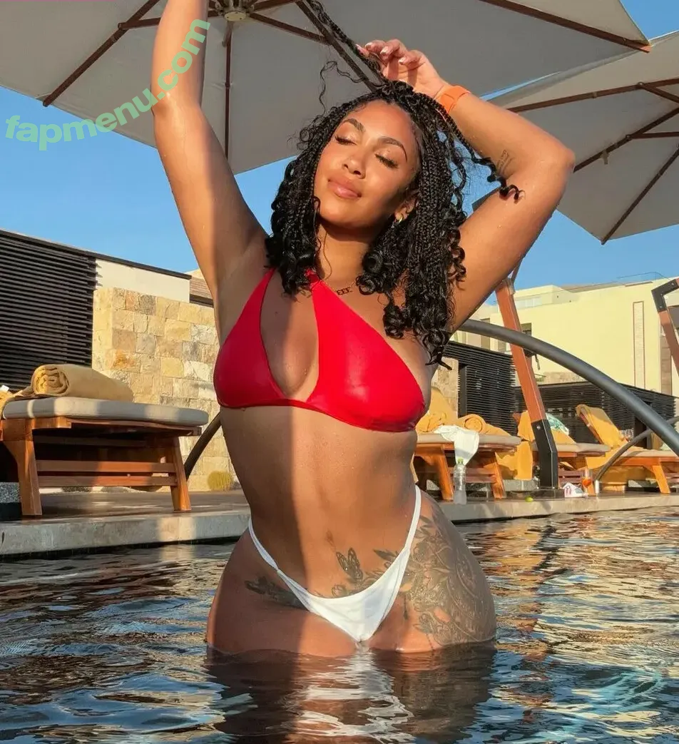 Queen Najia nude photo #0062 (queennaija)