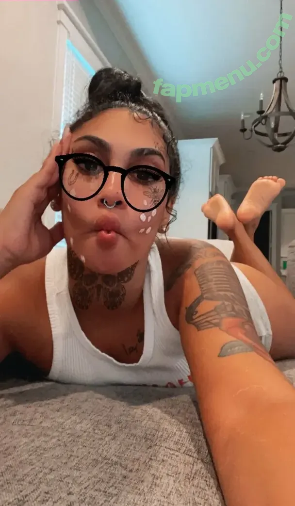 Queen Najia nude photo #0102 (queennaija)