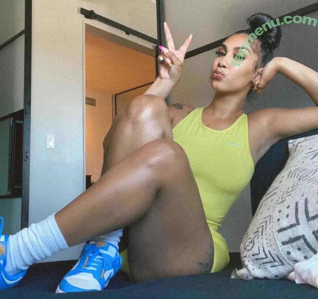 Queen Najia nude photo #0106 (queennaija)