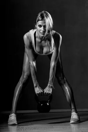 queen.of.atlantic / queen_atlantic nude photo #0073