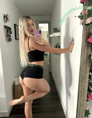 Queen Sarah / SarahLouGoddess / Sarahlougod4 / queensarah173 / sarahstep nude photo #0048