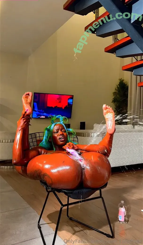 Queen_tahshaar nude photo #0412 (queen_tahshaaar / queen_tahshar)