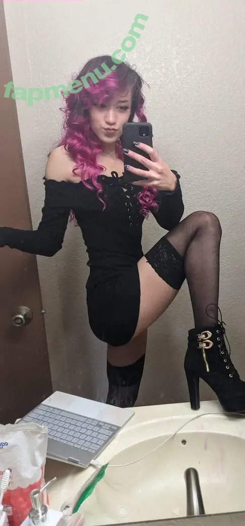 Queen Tofu nude photo #0103 (Tofu games / babytofu / tofu_games)