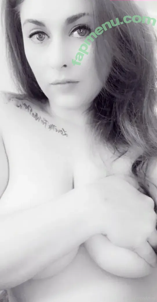 queenanez nude photo #0001 (queenanez)