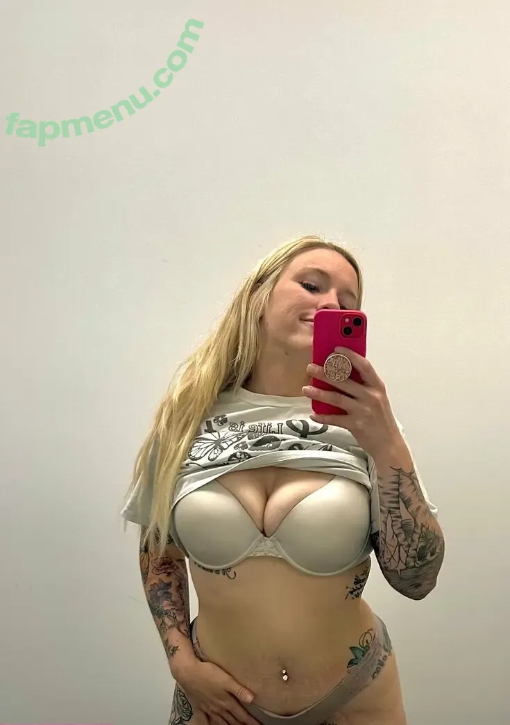 Queenbee6.7 nude photo #0049 (queenbee6)
