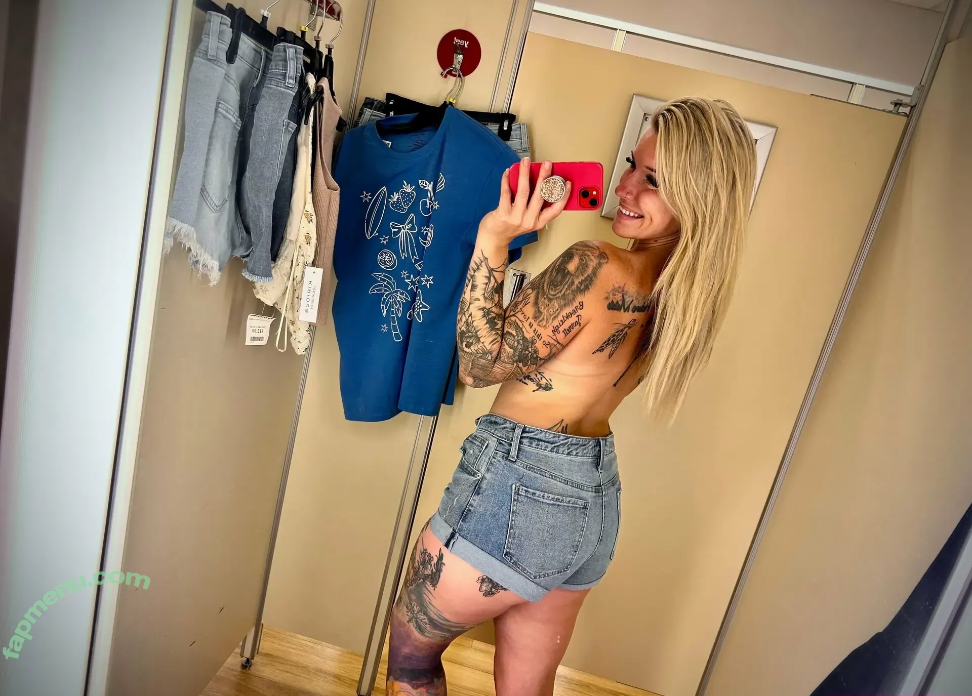 Queenbee6.7 nude photo #0056 (queenbee6)