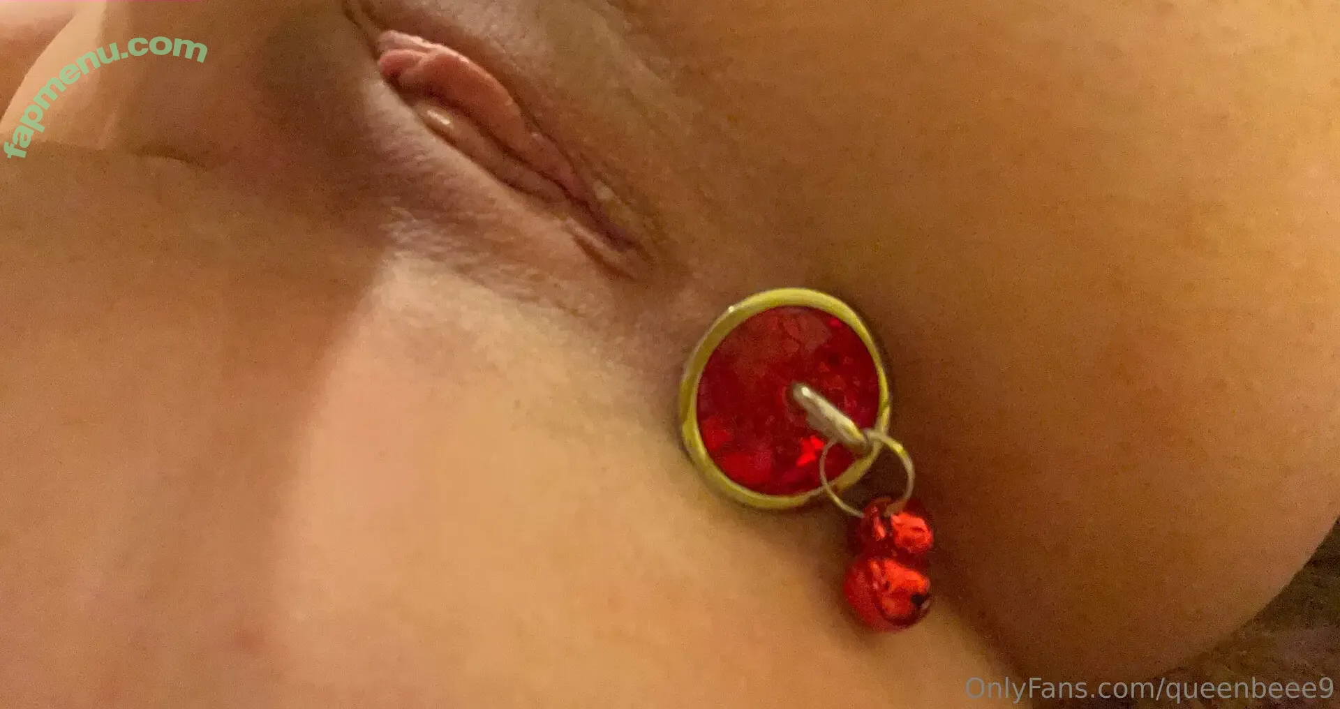 queenbeee9 nude photo #0001 (queenbeee9)