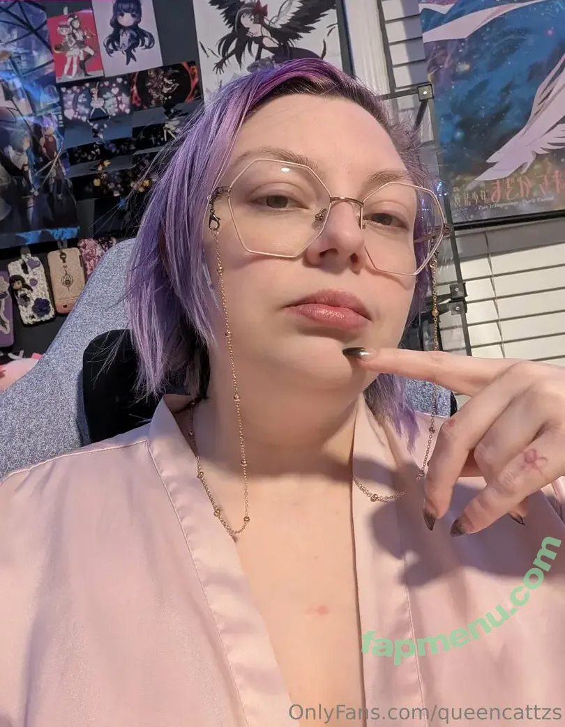 queencattzs nude photo #0021 (queencatz)