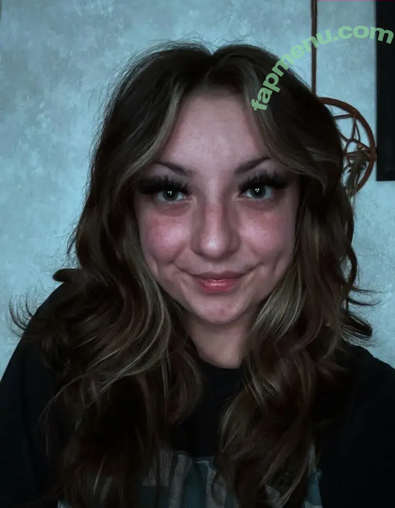 queencourtnizzle nude photo #0047 (queencourtnizzle)