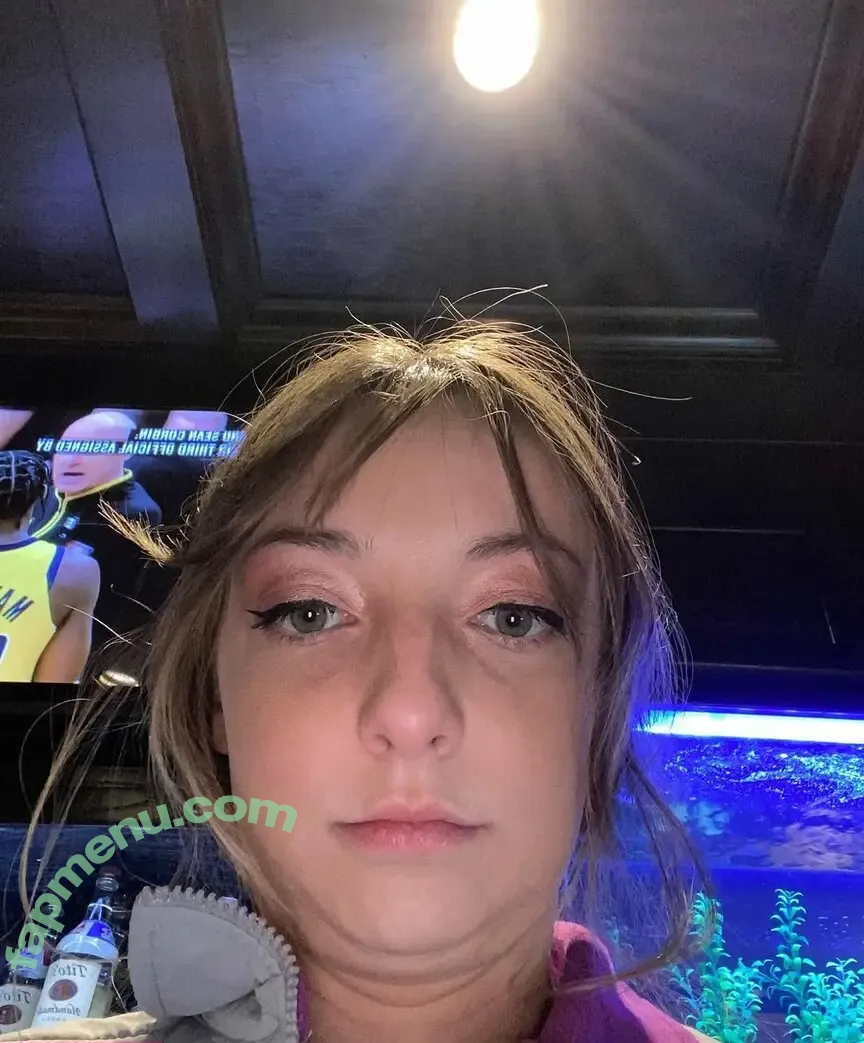 queencourtnizzle nude photo #0065 (queencourtnizzle)