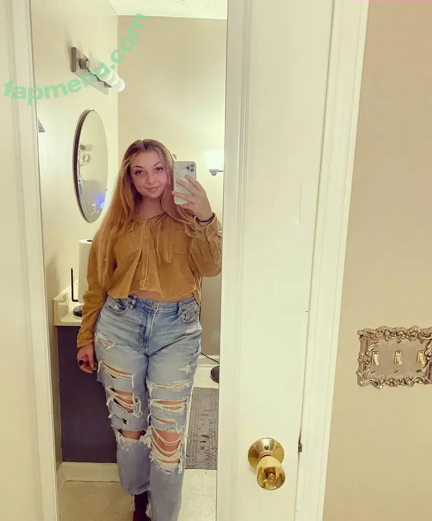 queencourtnizzle nude photo #0077 (queencourtnizzle)