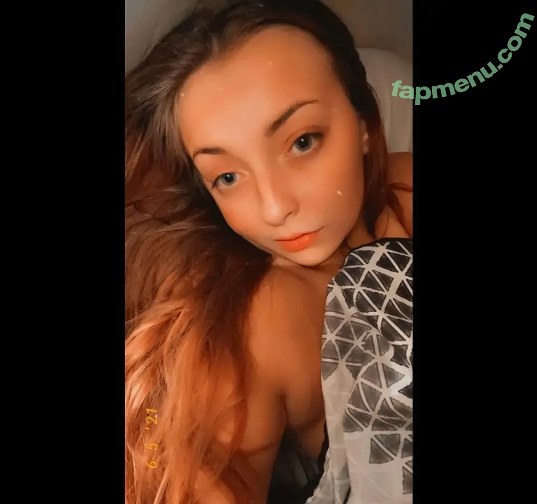 queencourtnizzle nude photo #0088 (queencourtnizzle)