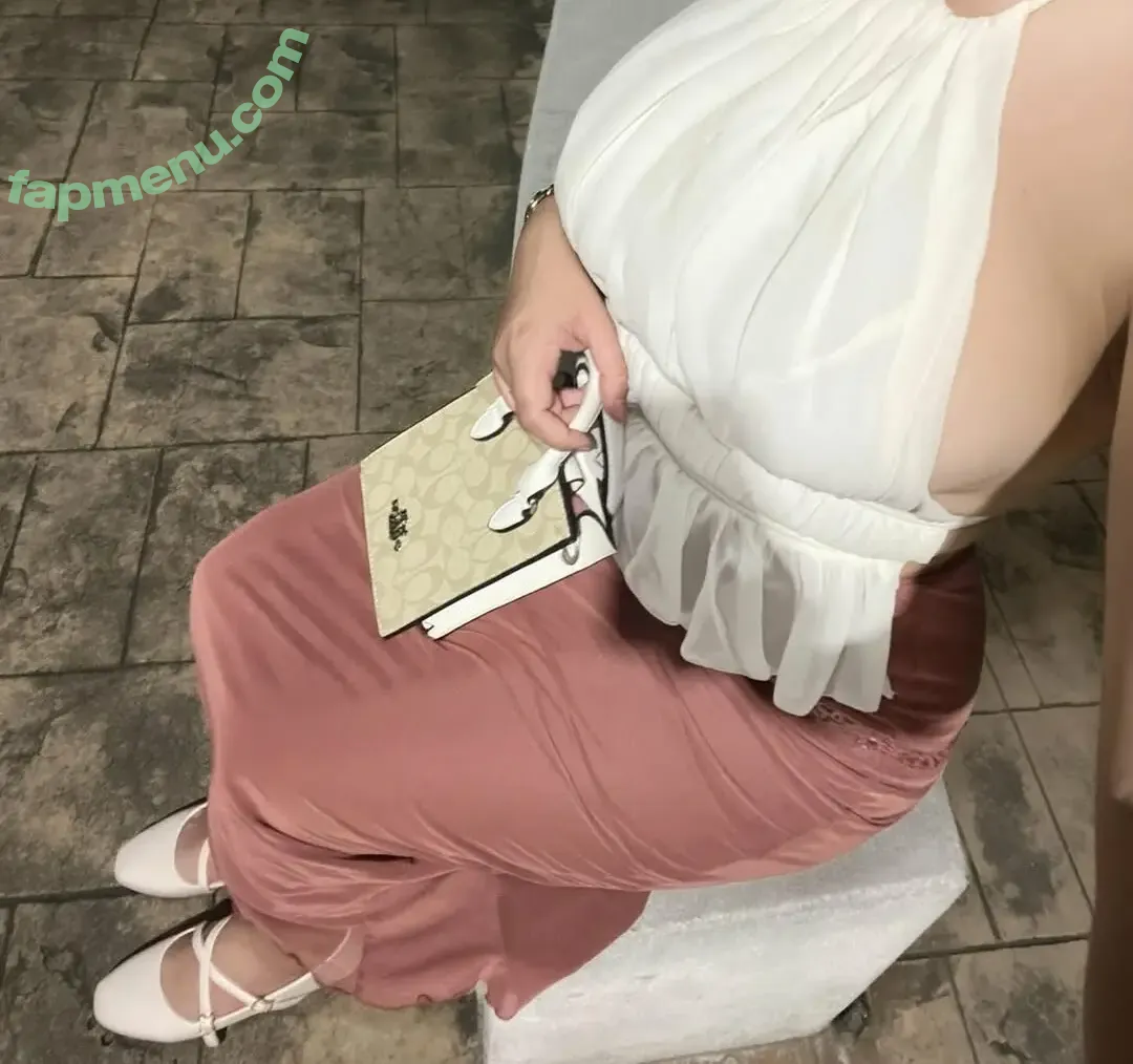 Queency Geollina nude photo #0087 (q.u.e.e.n.c.y)