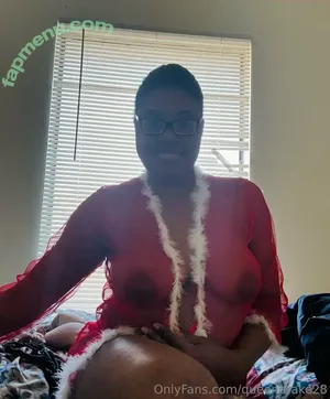  nude photo #0004