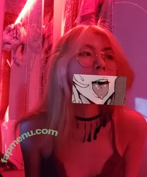 queenfelicia18 / queen.felicya nude photo #0025