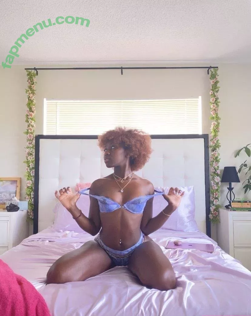 QueenFlexi nude photo #0044 (queenflexi_)