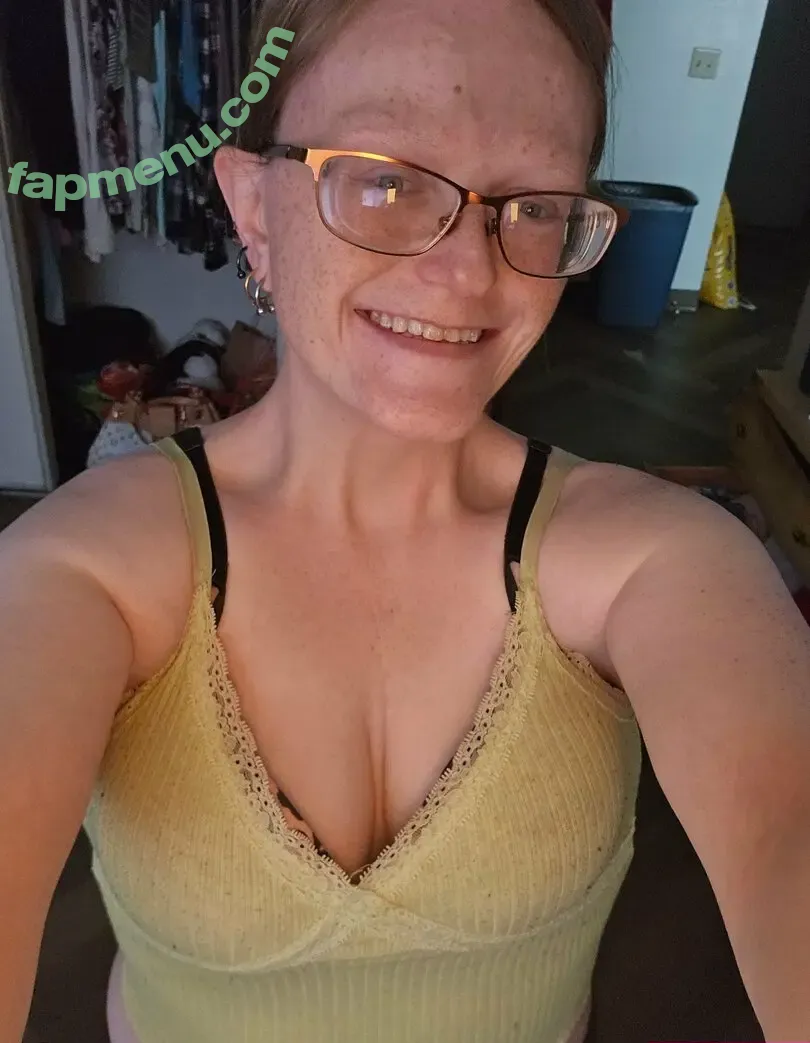 queengreeneyes420 nude photo #0027 (queen_green_eyeys_mary)