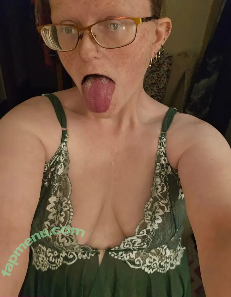 queengreeneyes420 nude photo #0033 (queen_green_eyeys_mary)