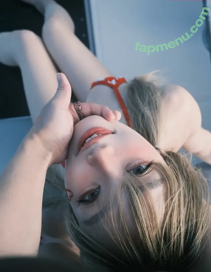 Queenie Lam nude photo #0211 (qq_lam_)