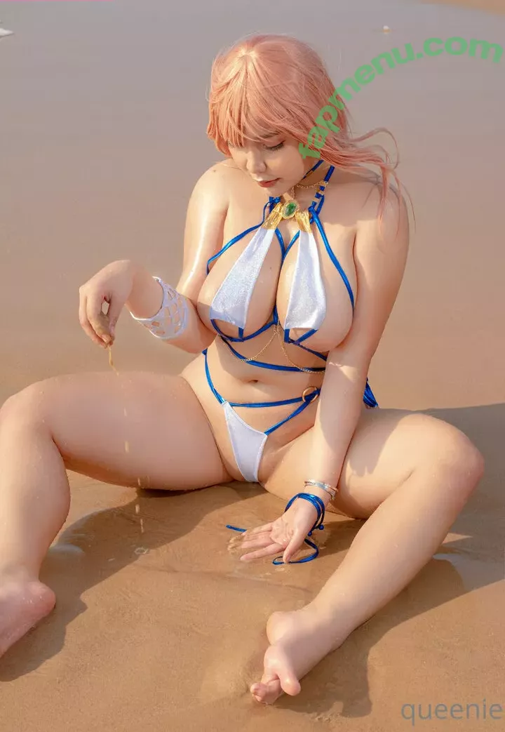 Queenie nude photo #0322 (QQueen / QueenieChuppy / queenie16_1)