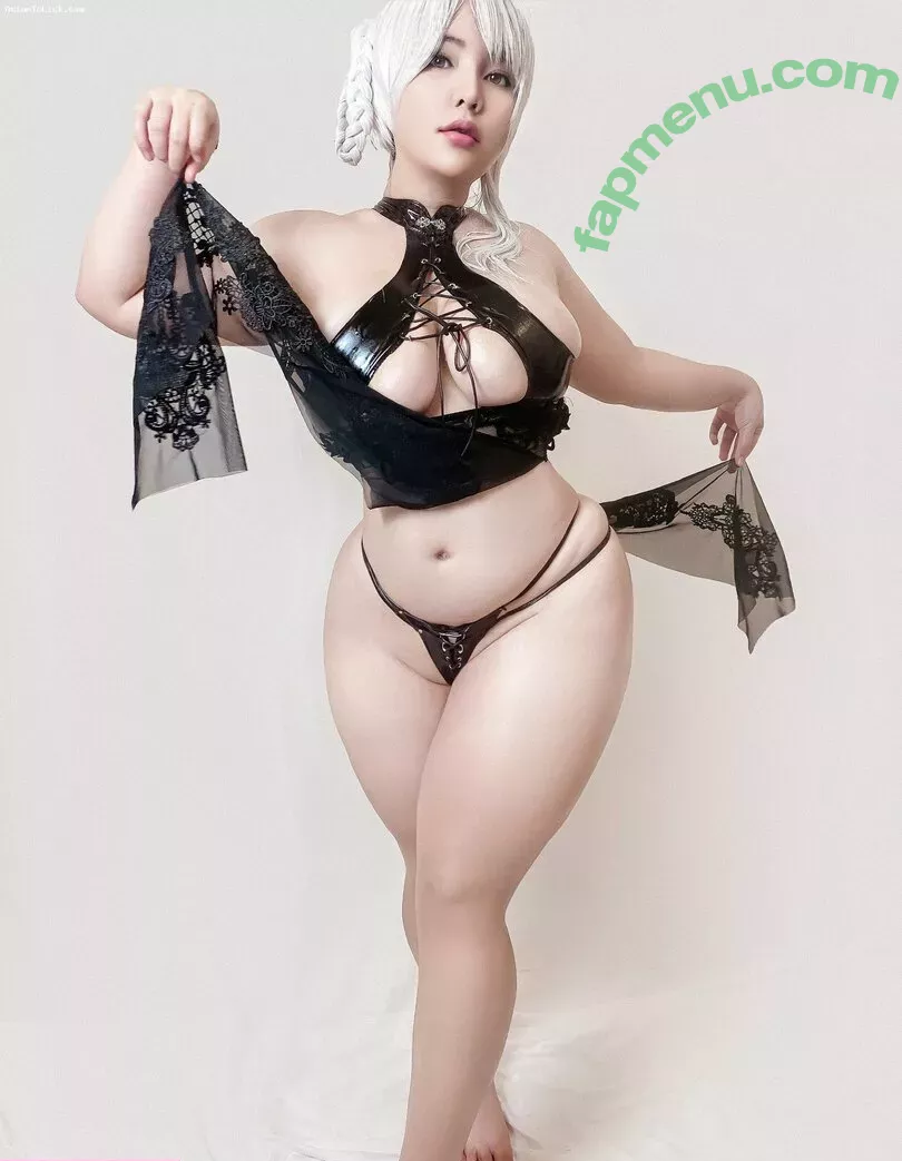 Queenie nude photo #0380 (QQueen / QueenieChuppy / queenie16_1)