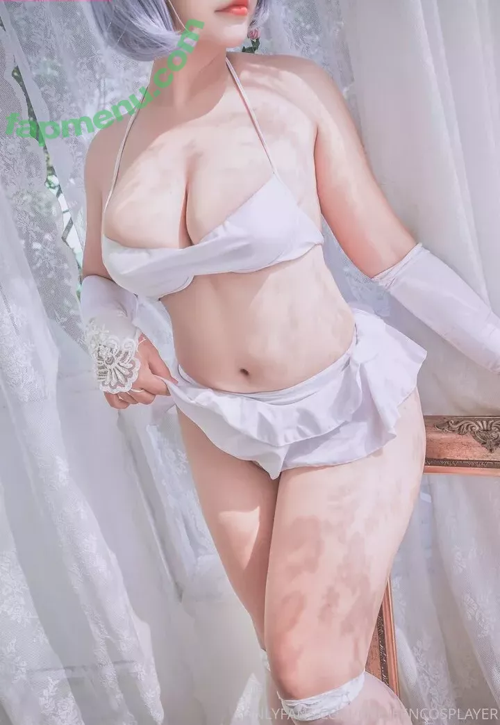 Queenie nude photo #0663 (QQueen / QueenieChuppy / queenie16_1)