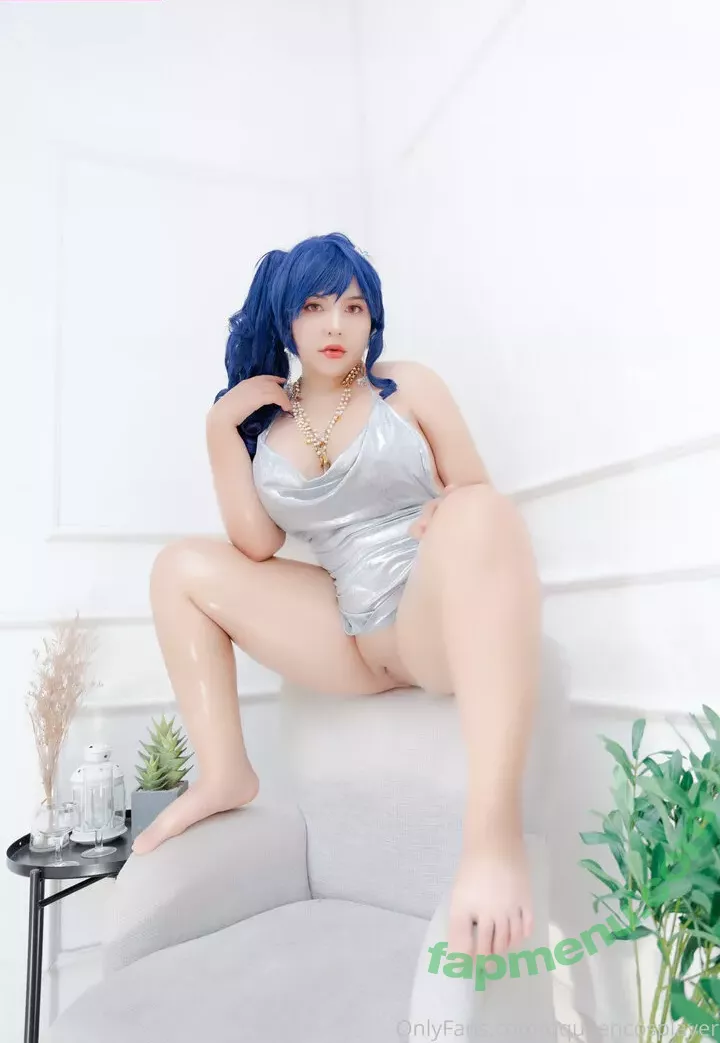 Queenie nude photo #0776 (QQueen / QueenieChuppy / queenie16_1)