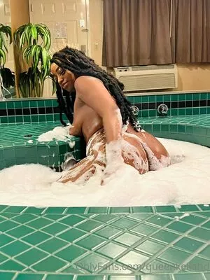 queenkeiland / queen_keiland nude photo #0007